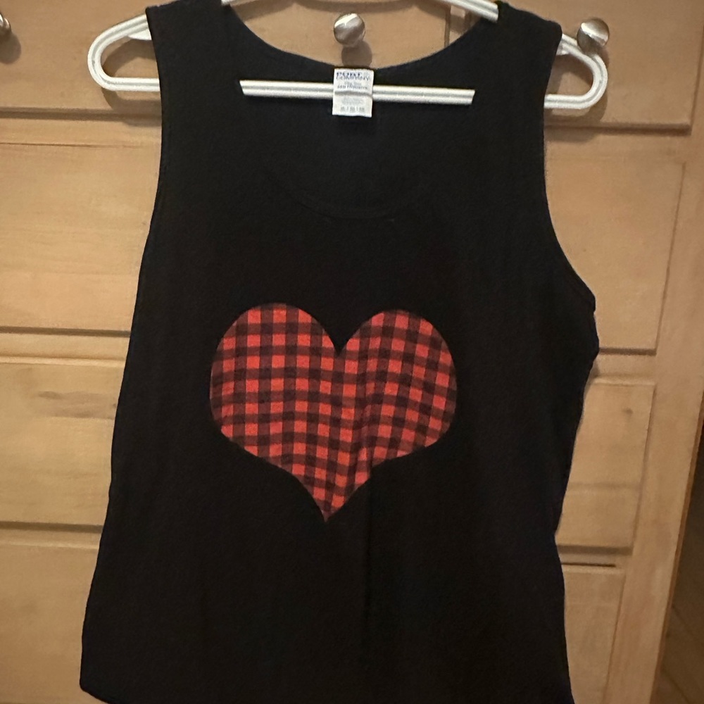 Buffalo plaid heart tank
